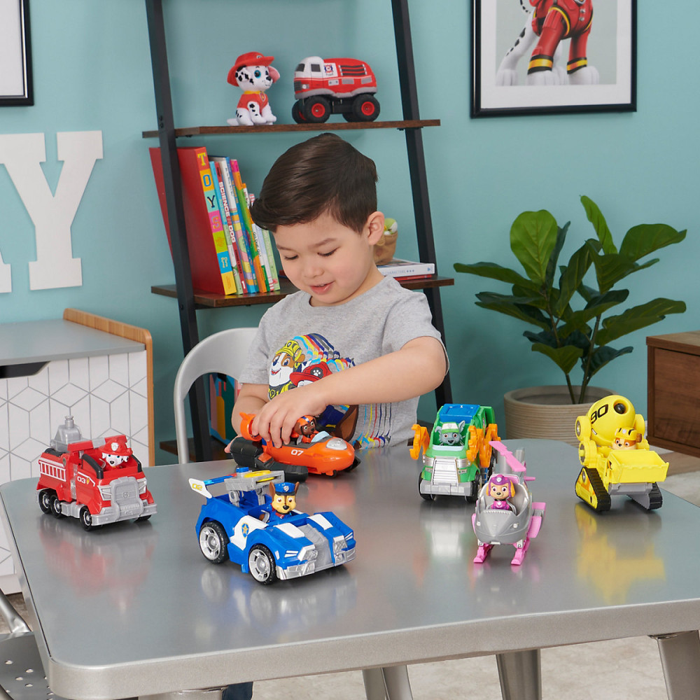 Im Einsatz mit den Helden: Paw Patrol Spielzeug